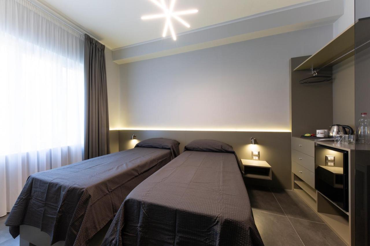 Cloister Inn Νάπολη Εξωτερικό φωτογραφία